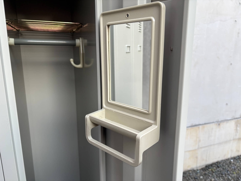 LK型　4人用ロッカー　中古_5