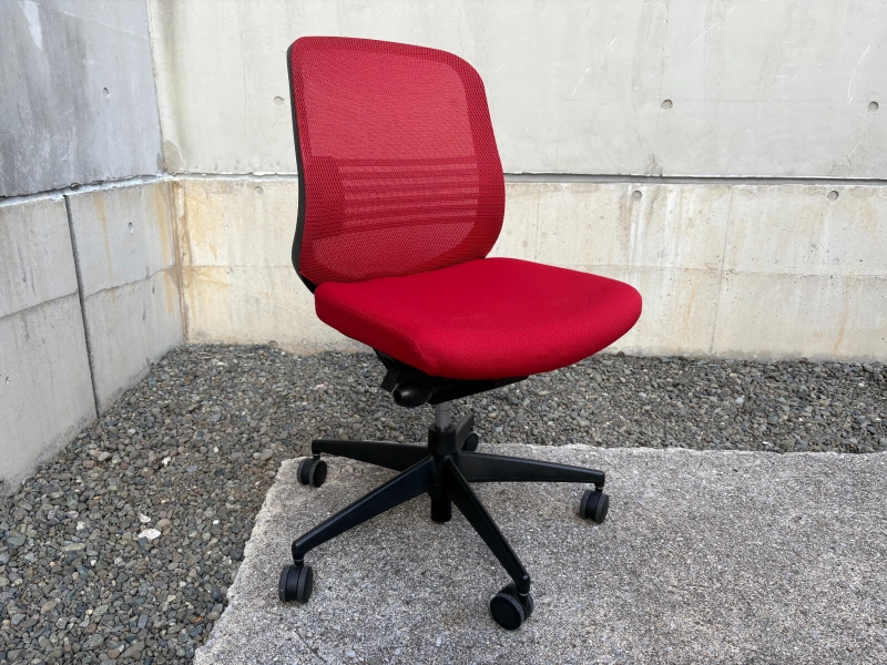 シロッコチェア　ランバーサポート付き　レッド　中古
