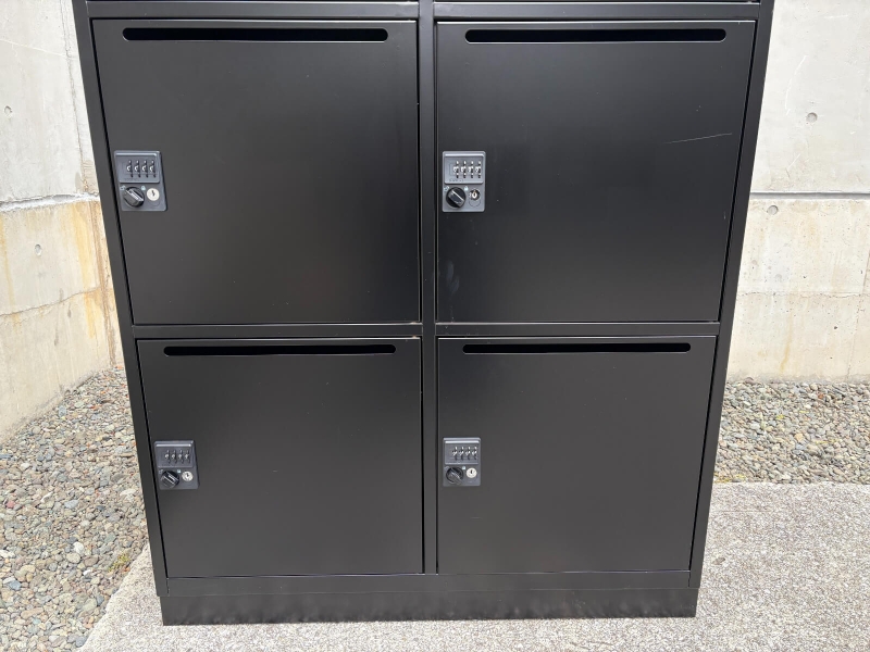 8人用パーソナルロッカー　ダイヤル錠（非常開錠キー付き）　ブラック　中古_4