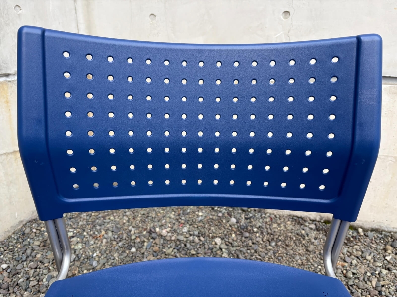 ライタス　スタッキングチェア　ブルー　中古_4