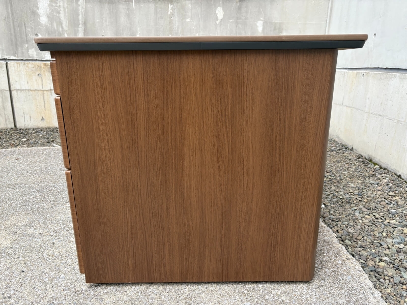 DX-4Nシリーズ　エグゼクティブデスク　W1600　中古_2