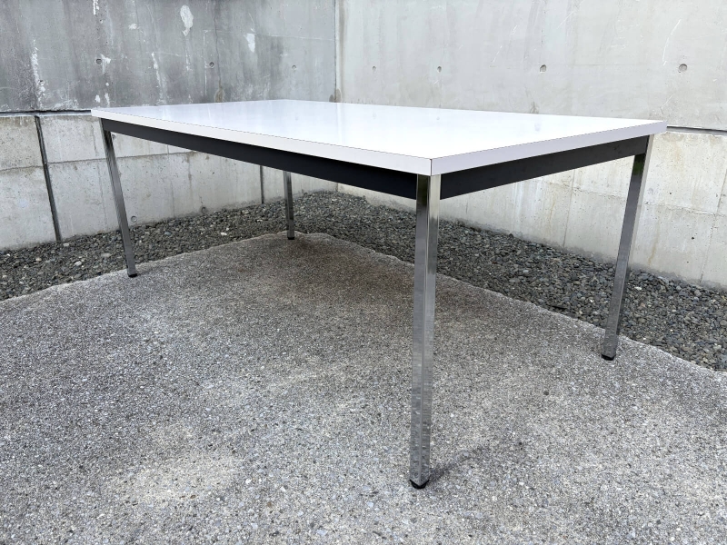 ミーティングテーブル　W1800/D900㎜　中古