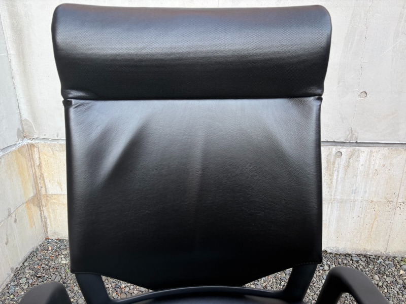 Modus.(モダス)シリーズ　エクストラハイバック　本革張り　中古_4