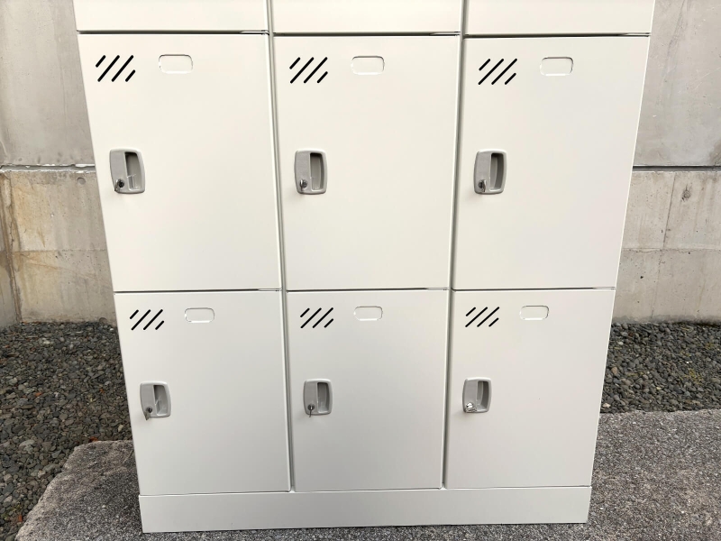 12人用ロッカー　KL-H34K　ホワイト　中古_3