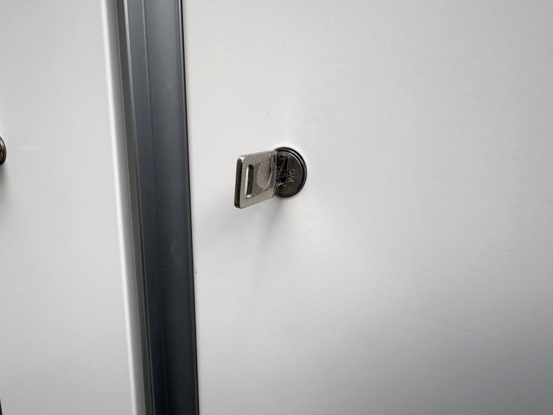 SWシリーズ　5人用ロッカー　中古_3