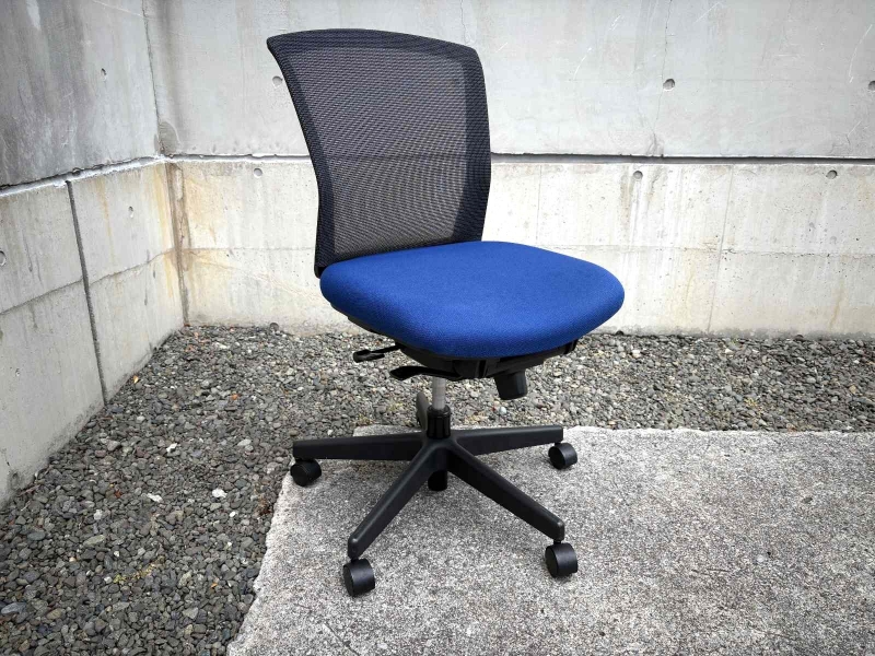 バリシアチェア　ミディアムブルー　中古_0