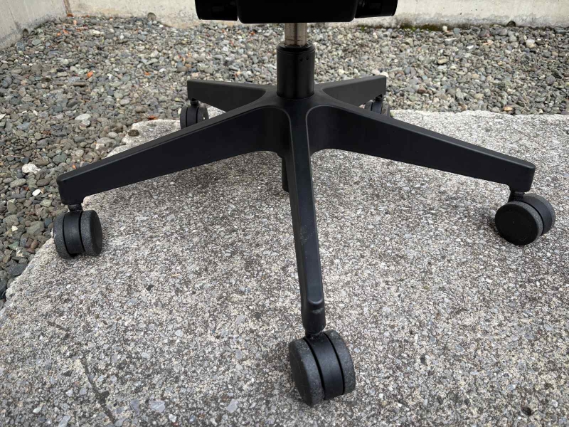 フルゴチェア　ブラック　中古_7