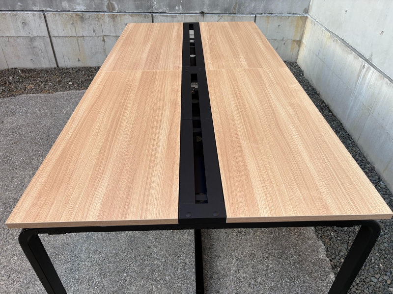 メティオ　フリーアドレス　W2400/D1200　中古_3