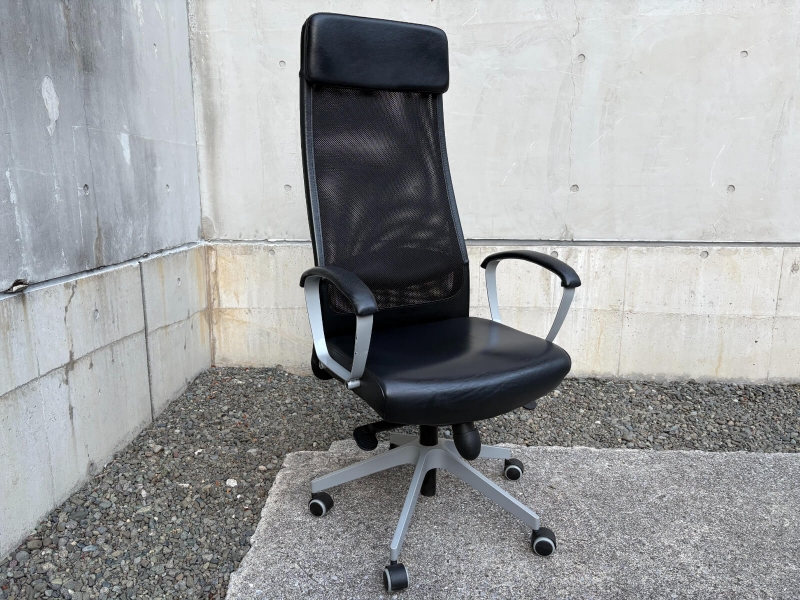 MARKUS（マルクス）チェア　レザー張り　中古