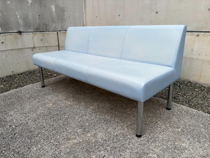 ロビーチェア　LB55　3人用　ライトブルー　中古_0