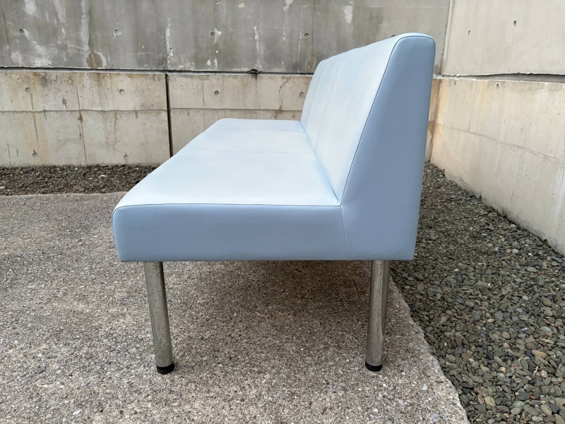 ロビーチェア　LB55　3人用　ライトブルー　中古_2