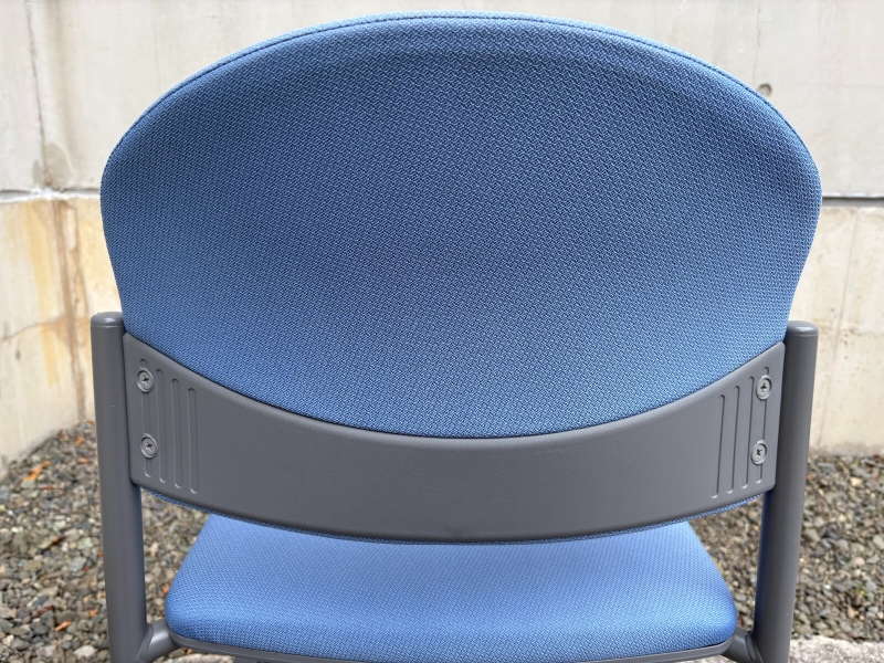 NO,2300シリーズ　ミーティングチェア　キャスター付　中古_3