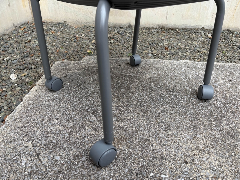 NO,2300シリーズ　ミーティングチェア　キャスター付　中古_6