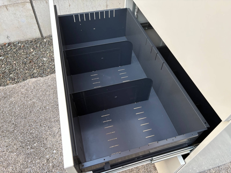 LX-5シリーズ　3段　ラテラルキャビネット　中古_4