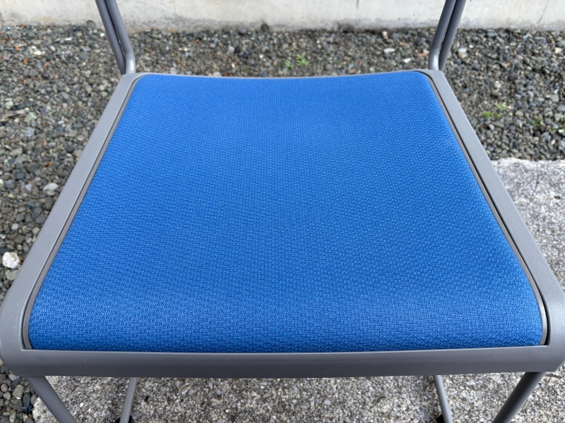 スタッキングチェア　KLT-210CK　ブルー　中古_4