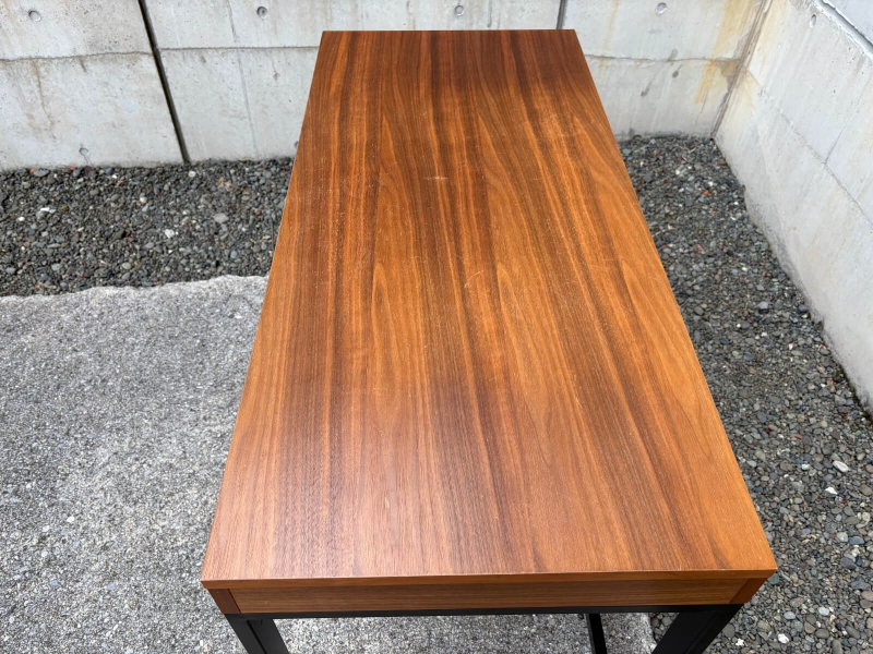 ウォルナットデスク　T-2546　W1100/D500/H725㎜　中古 　天板傷・スレ有り_3