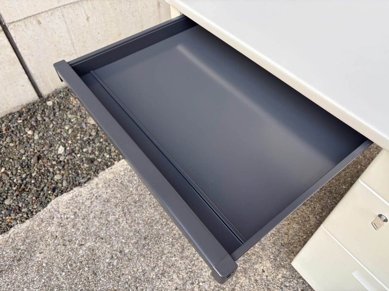 ピクサ２シリーズ　片袖机　W1000　ホワイト　中古_5