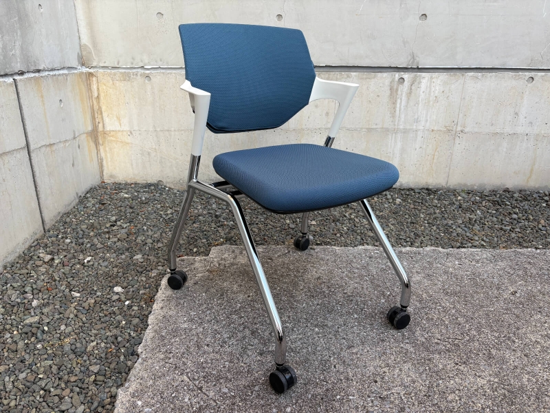 パート　ミーティングチェア　背カバー付き　中古