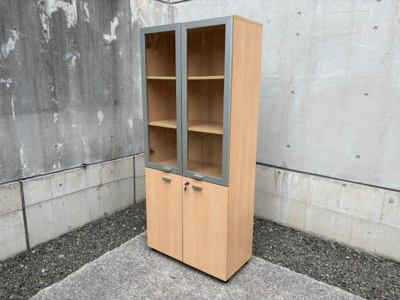 ガラス+木扉　木製両開き書棚　中古