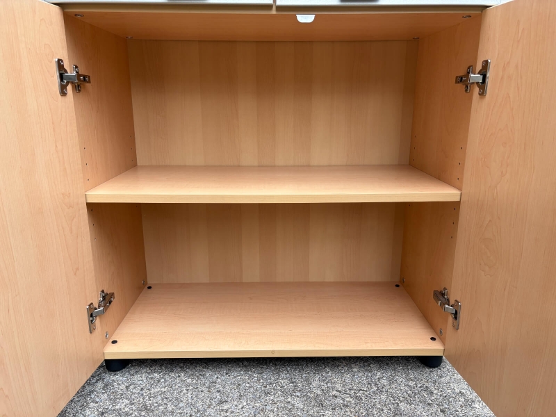 ガラス+木扉　木製両開き書棚　中古_6