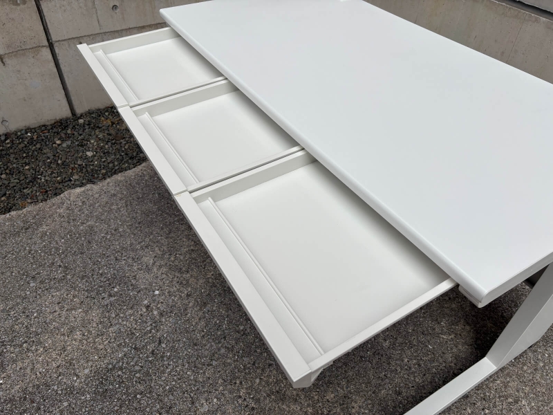 GSHシリーズ　平机　W1400/D700/H700　ホワイト　中古_5