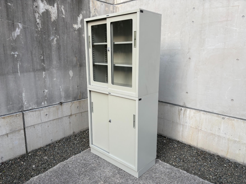33タイプ　ガラス+スチール引違い書庫　上下セット　中古