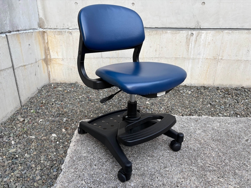 学習椅子　ハイブリッドチェア　 CDC-875BKNB　中古