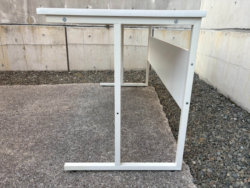 SCデスク　W1400/D595/H700㎜　ホワイト　中古_2
