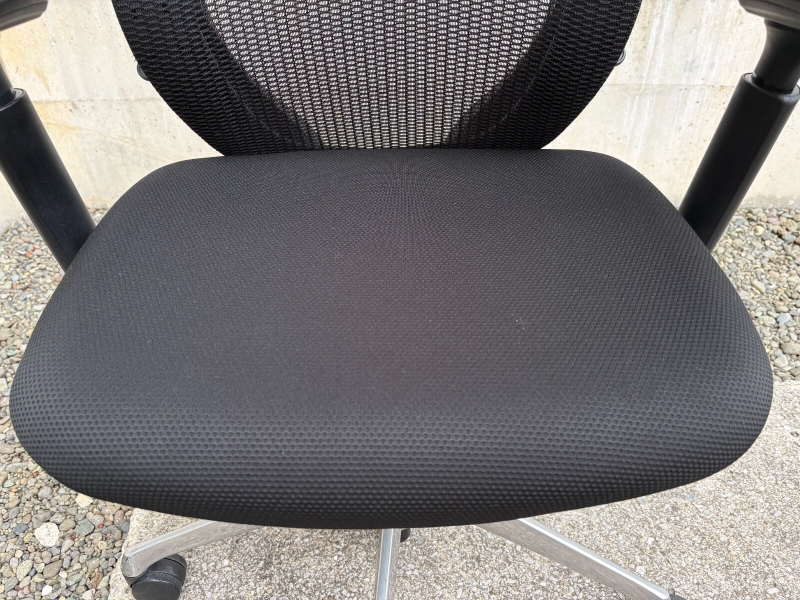 シルフィー　可動肘付き　ブラック　中古_5