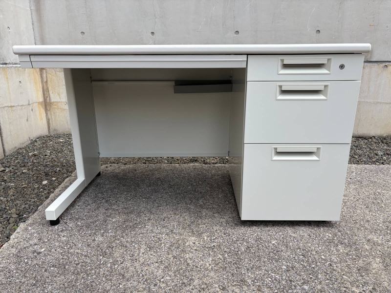 LEED（リード）　片袖机　W1200　中古_1