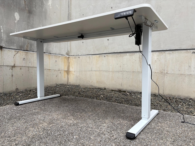 電動昇降デスク　W1400/D600/H730-1180㎜　中古_7