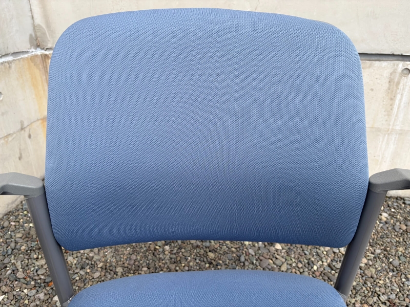 LKシリーズ　ミーティングチェア　キャスター付　中古_3