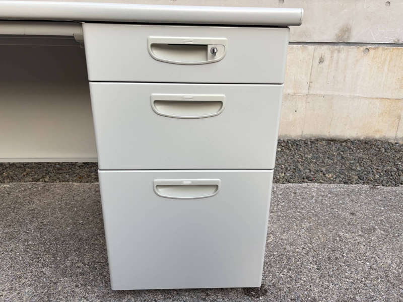 NED型　片袖机　W1200　中古_4