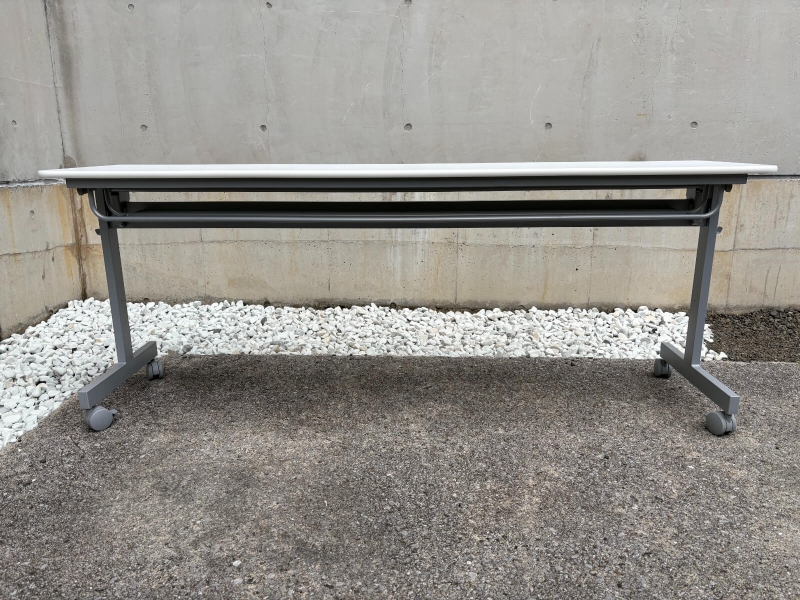 サイドスタックテーブル　W1800/D450㎜　ホワイト　中古_1