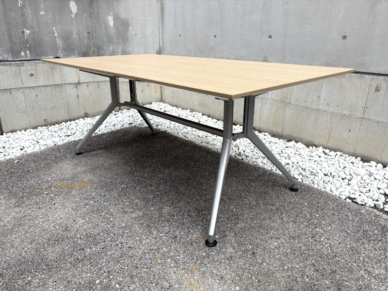 DDシリーズ　会議テーブル　W1800/D900㎜　中古