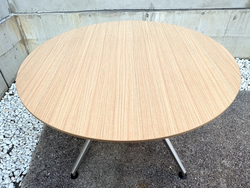DDシリーズ　円形テーブル　Φ1200　中古_1