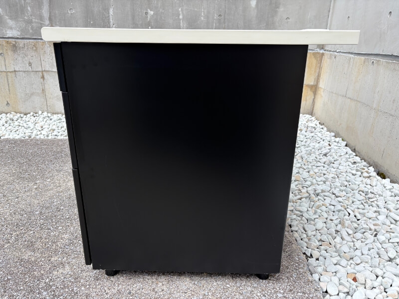 片袖机　W1400　ホワイト×ブラック　中古_2