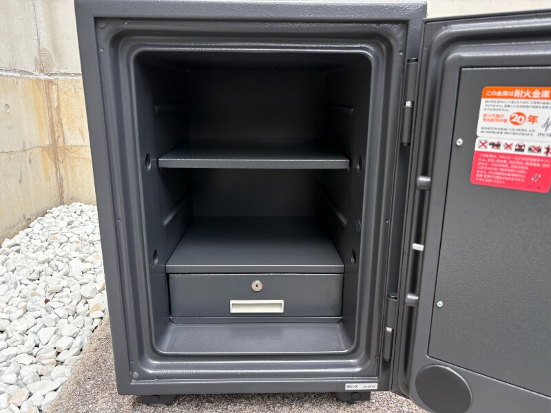 耐火金庫　BSD-X　ダイヤル錠タイプ　100Kg　未使用品_4
