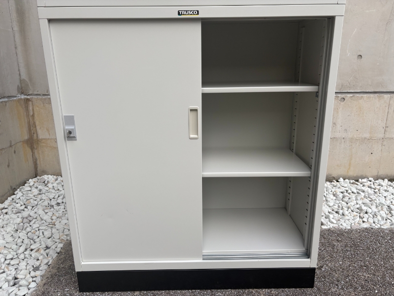 33タイプ　ガラス+スチール引違い書庫　上下セット　中古_6